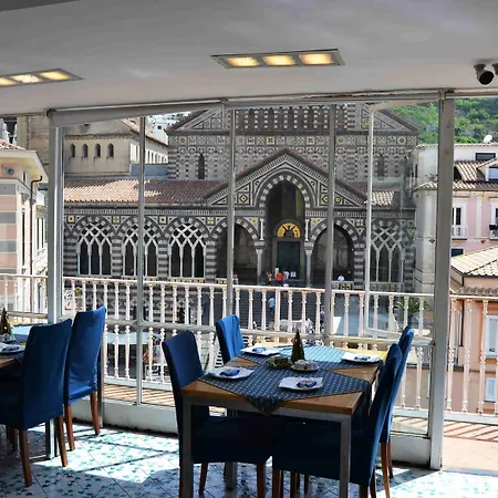 Terrazza Duomo Hotel 3*